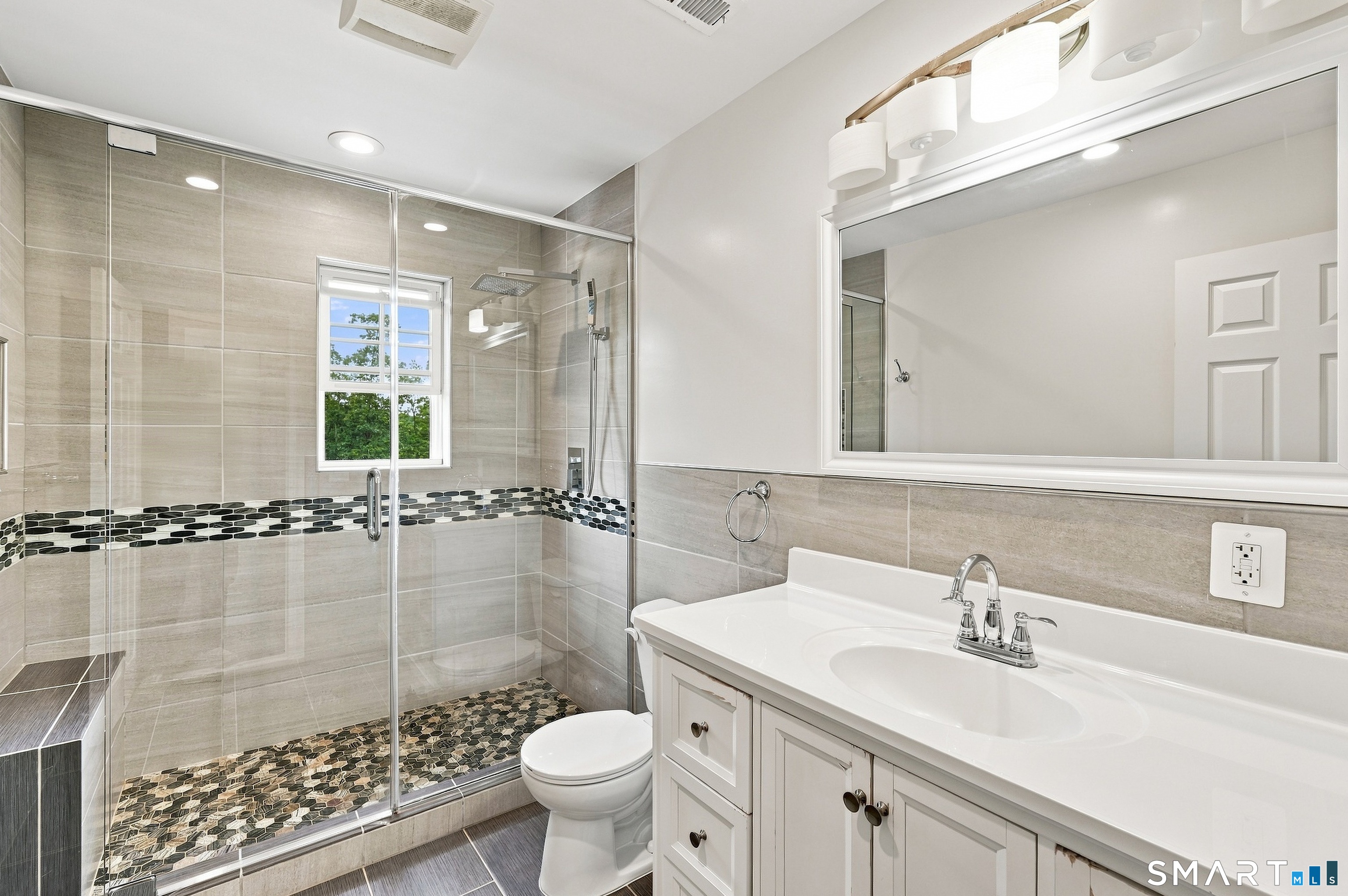 203 Russell Street New Haven CT 06513