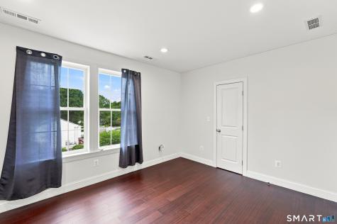 203 Russell Street New Haven CT 06513