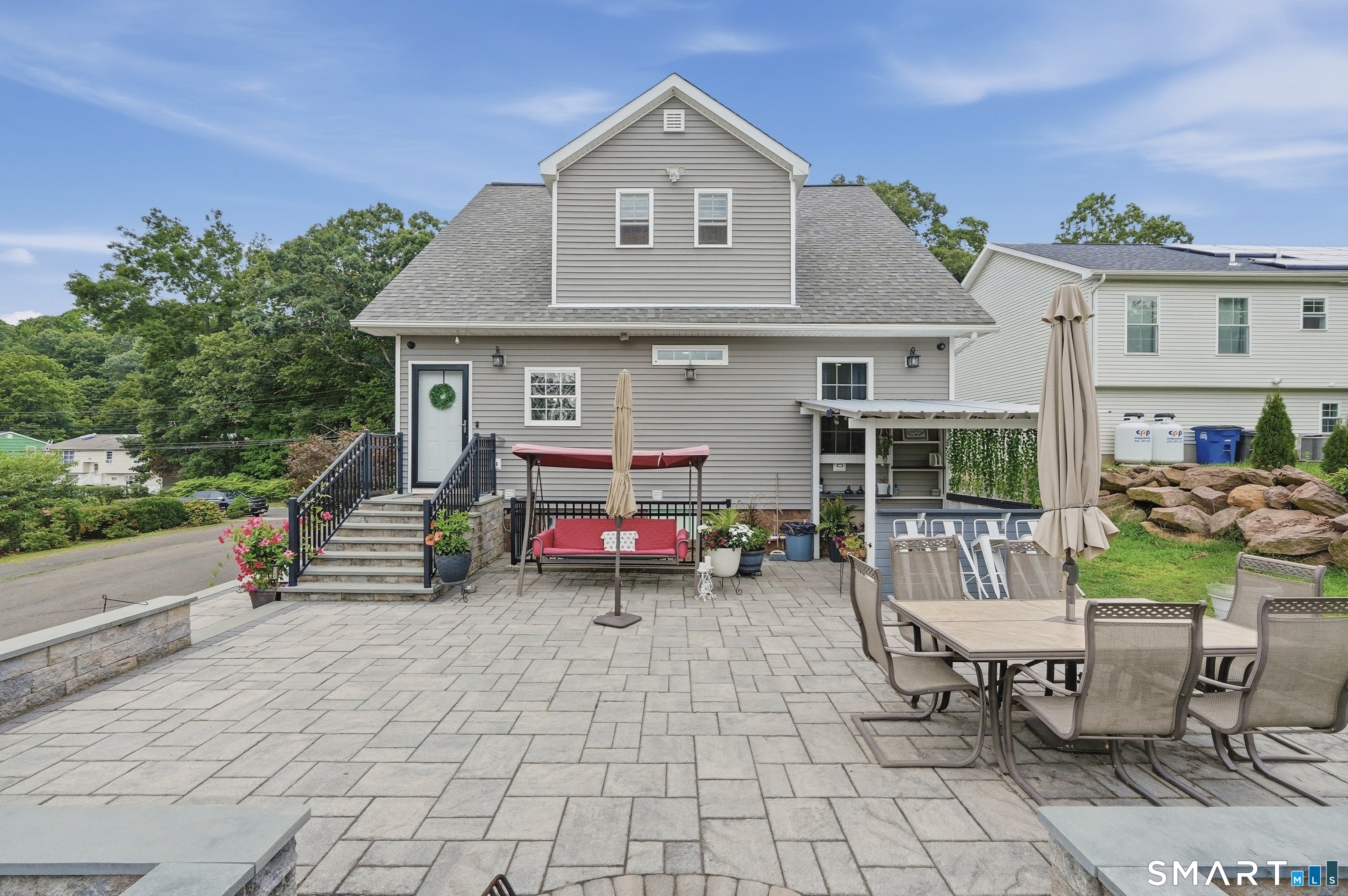 203 Russell Street New Haven CT 06513
