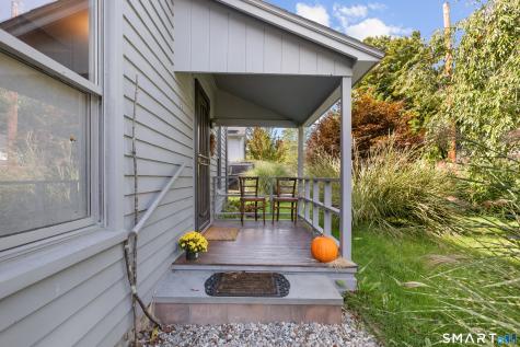 15 Walton Street Salisbury CT 06039