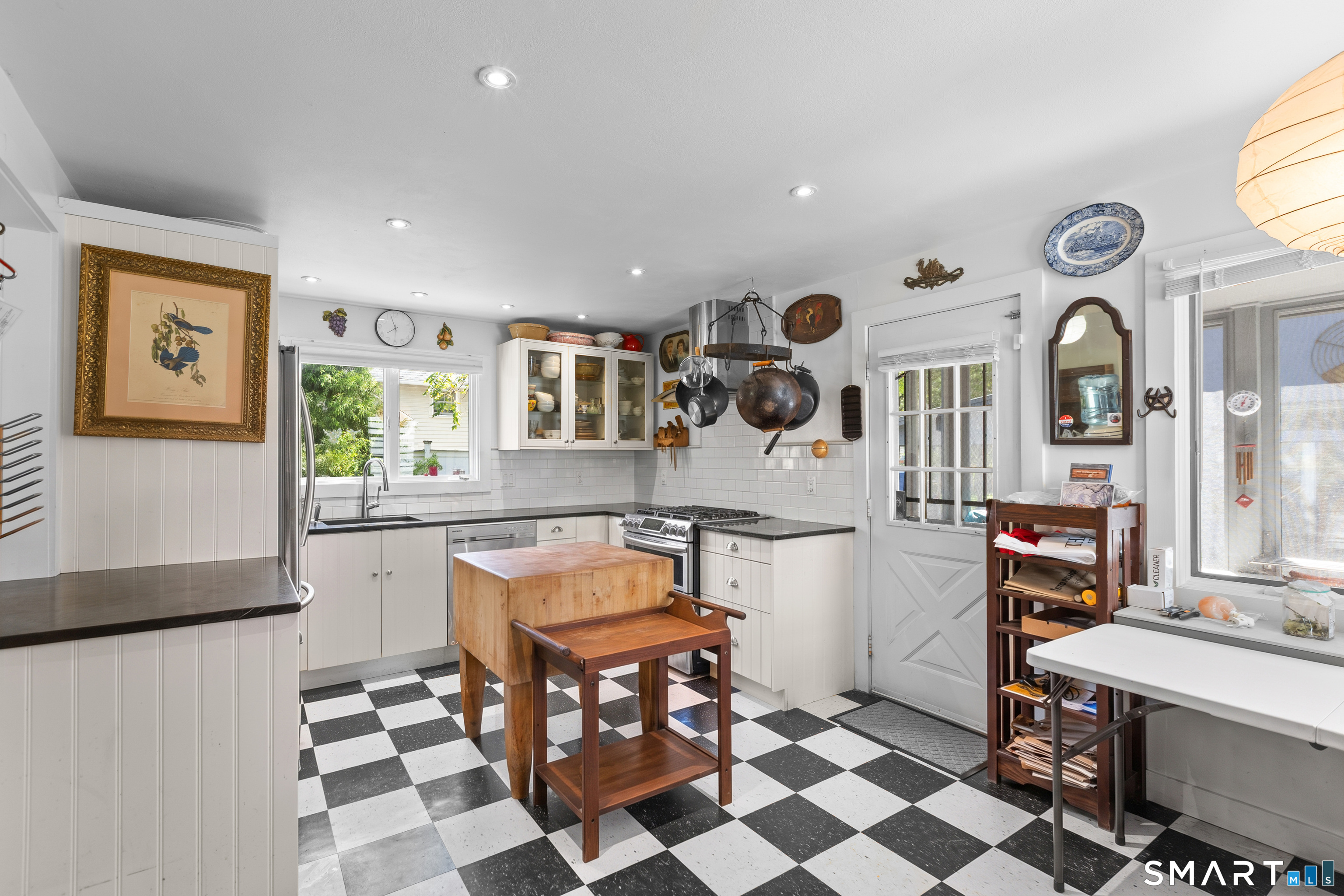 15 Walton Street Salisbury CT 06039