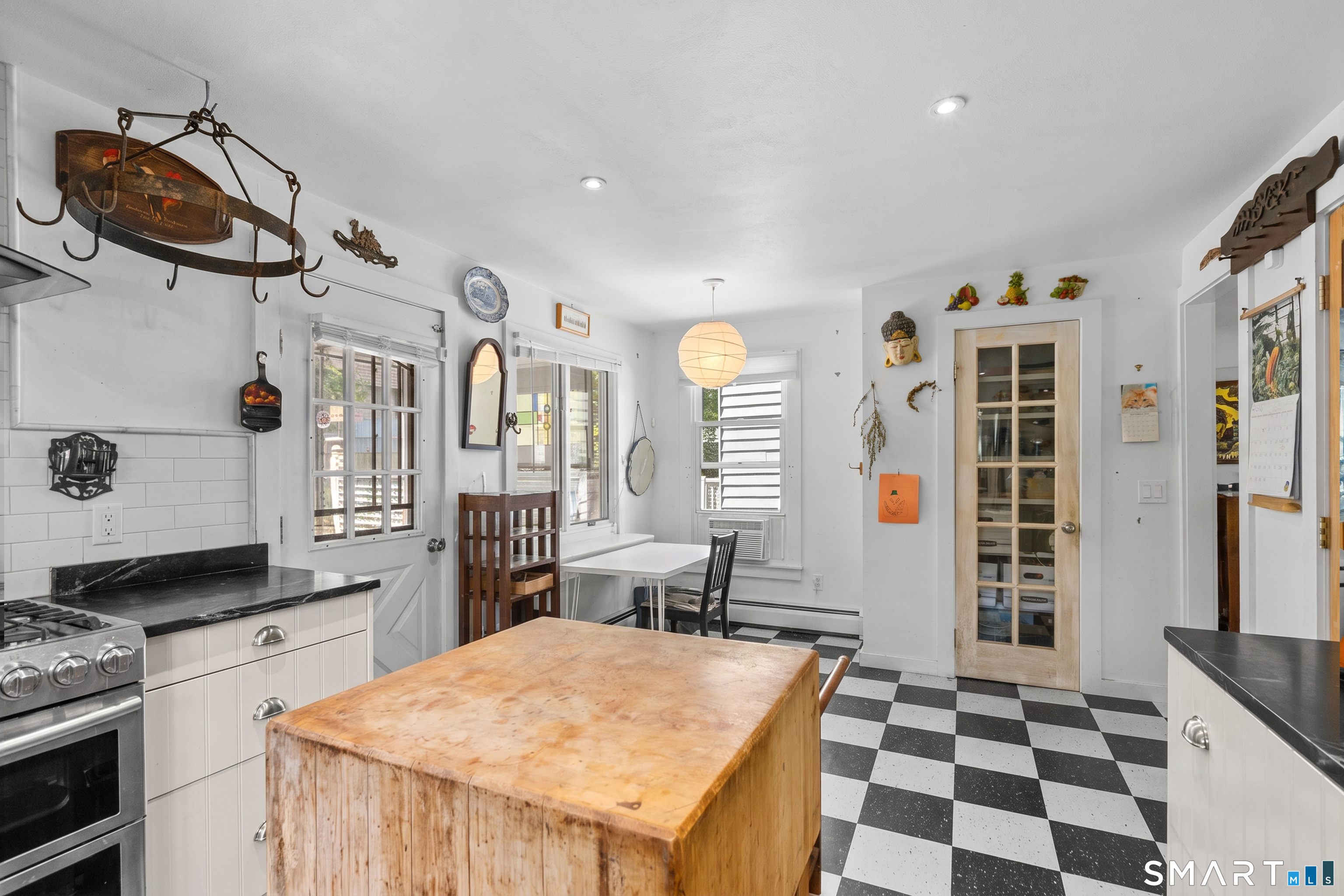 15 Walton Street Salisbury CT 06039