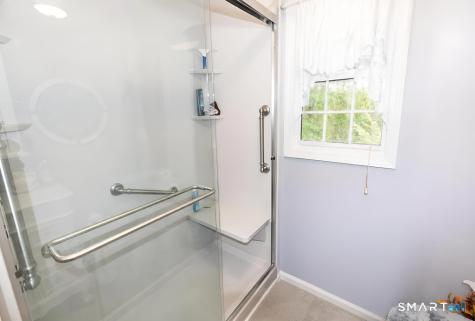 15 Nutmeg Lane Essex CT 06426