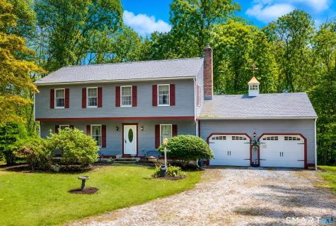 15 Nutmeg Lane Essex CT 06426