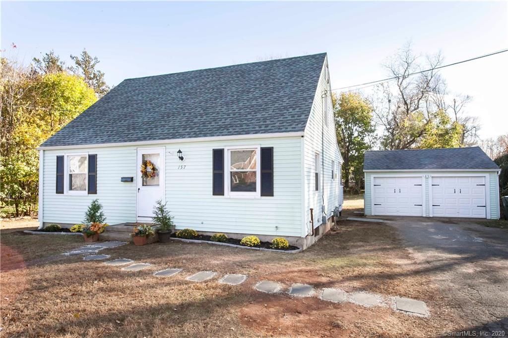 157 Roseleah Avenue Newington CT 06111