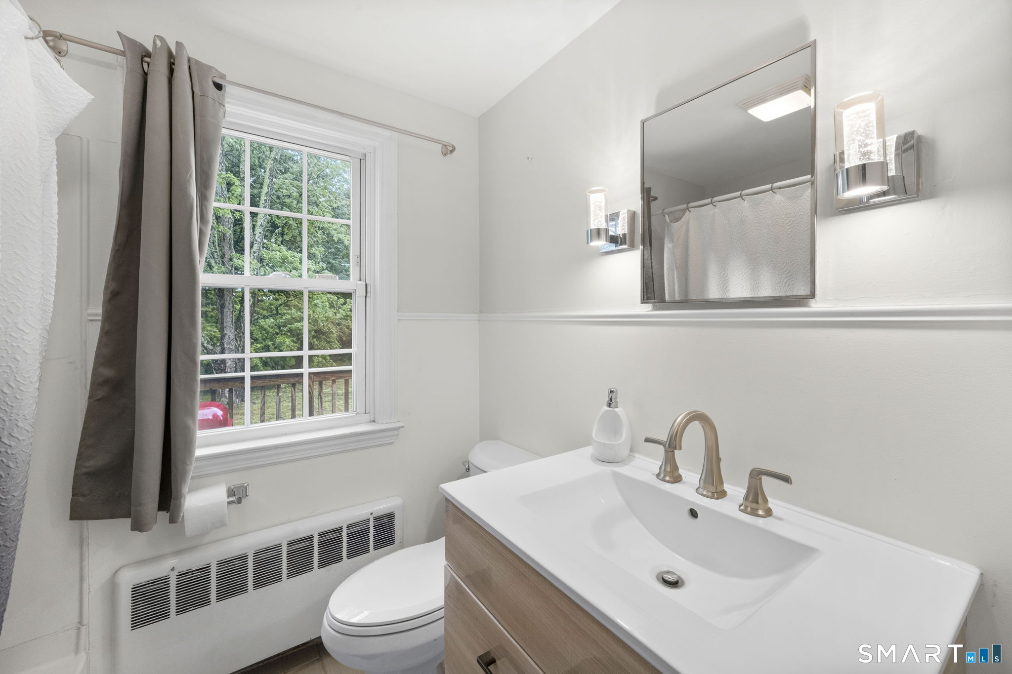 65 Old Windsor Road Bloomfield CT 06002