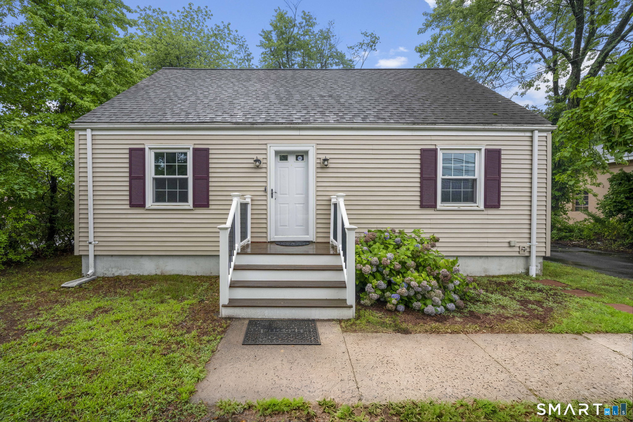 65 Old Windsor Road Bloomfield CT 06002