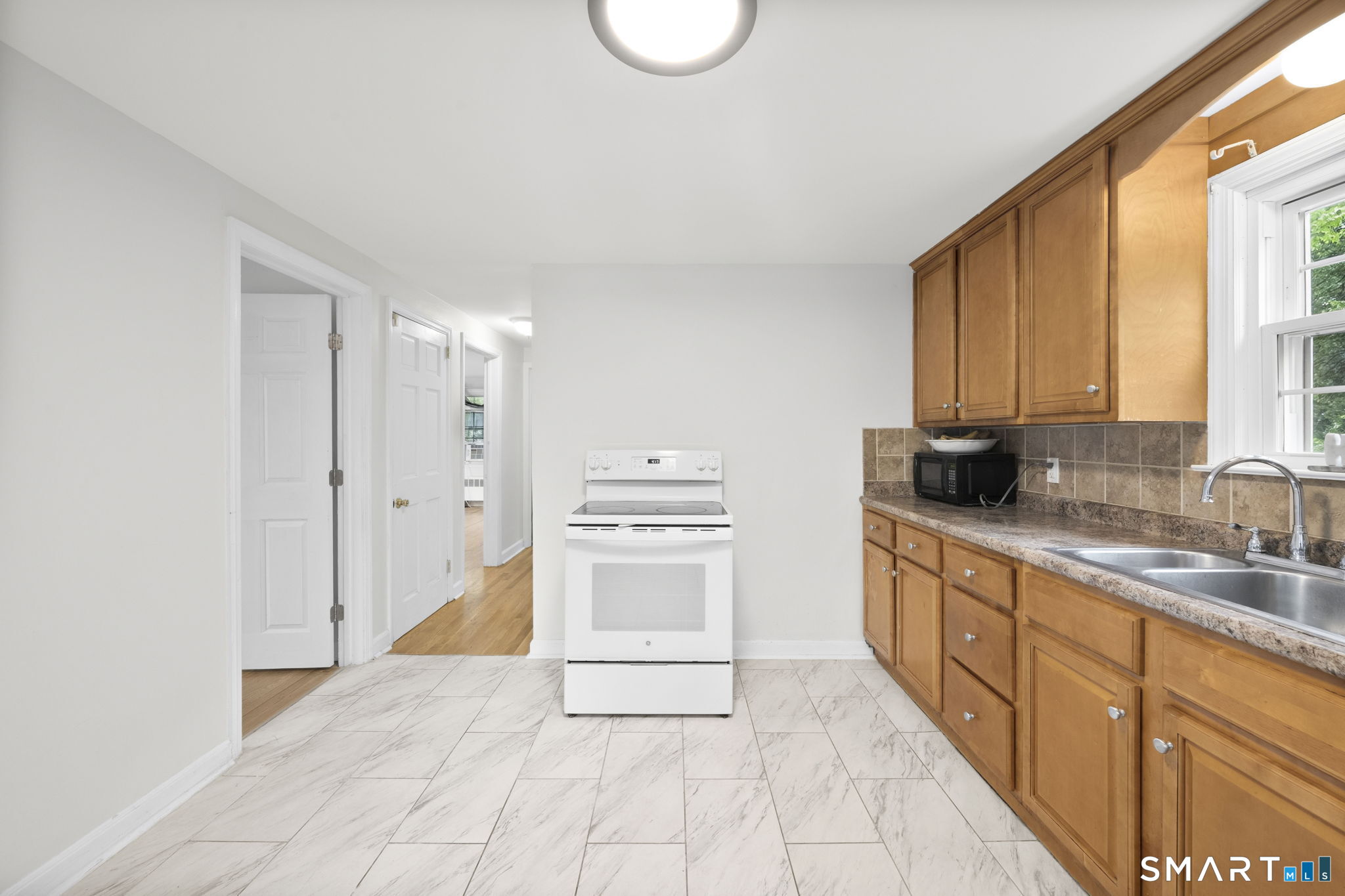 65 Old Windsor Road Bloomfield CT 06002