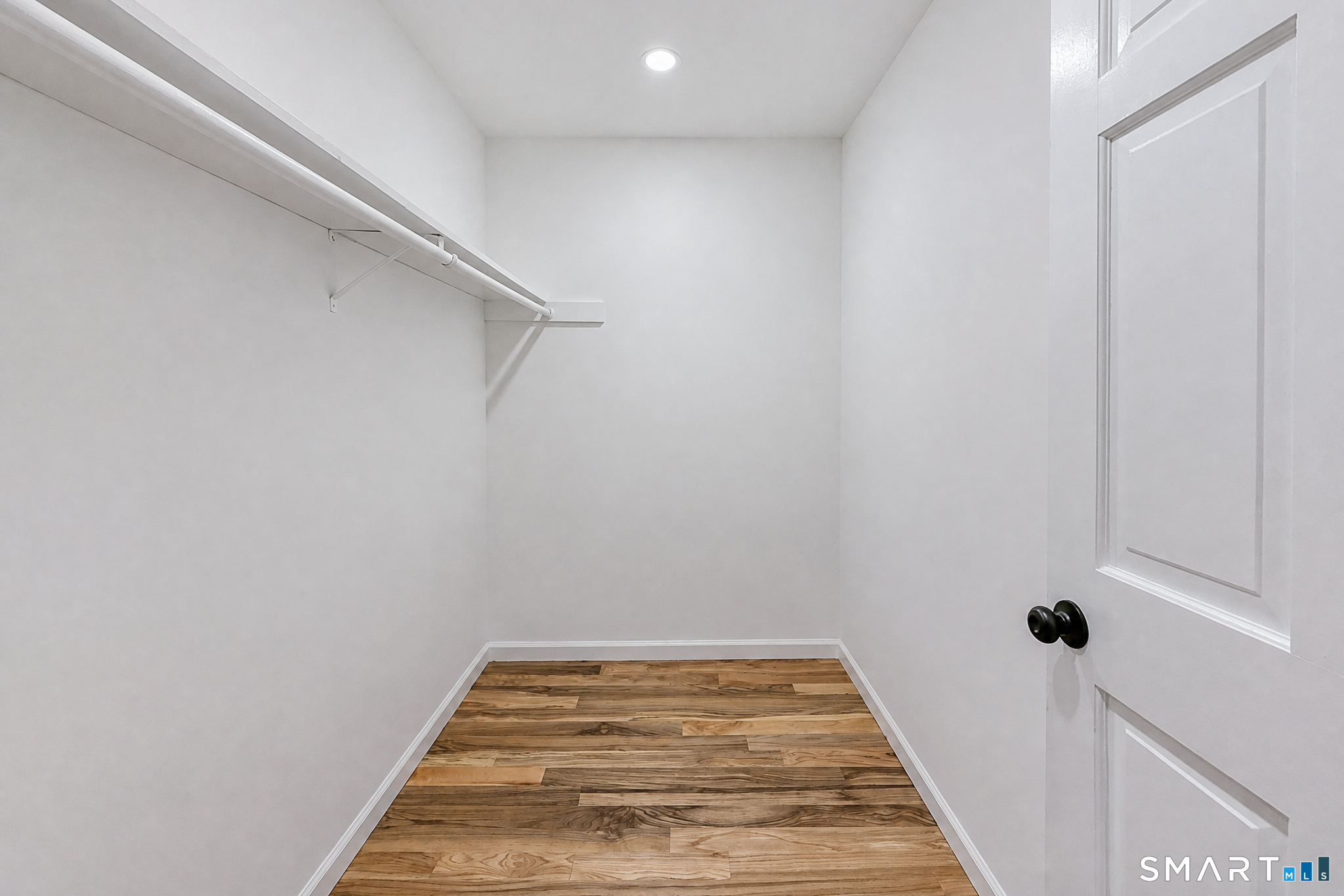 10 Leopard Drive Newtown CT 06482