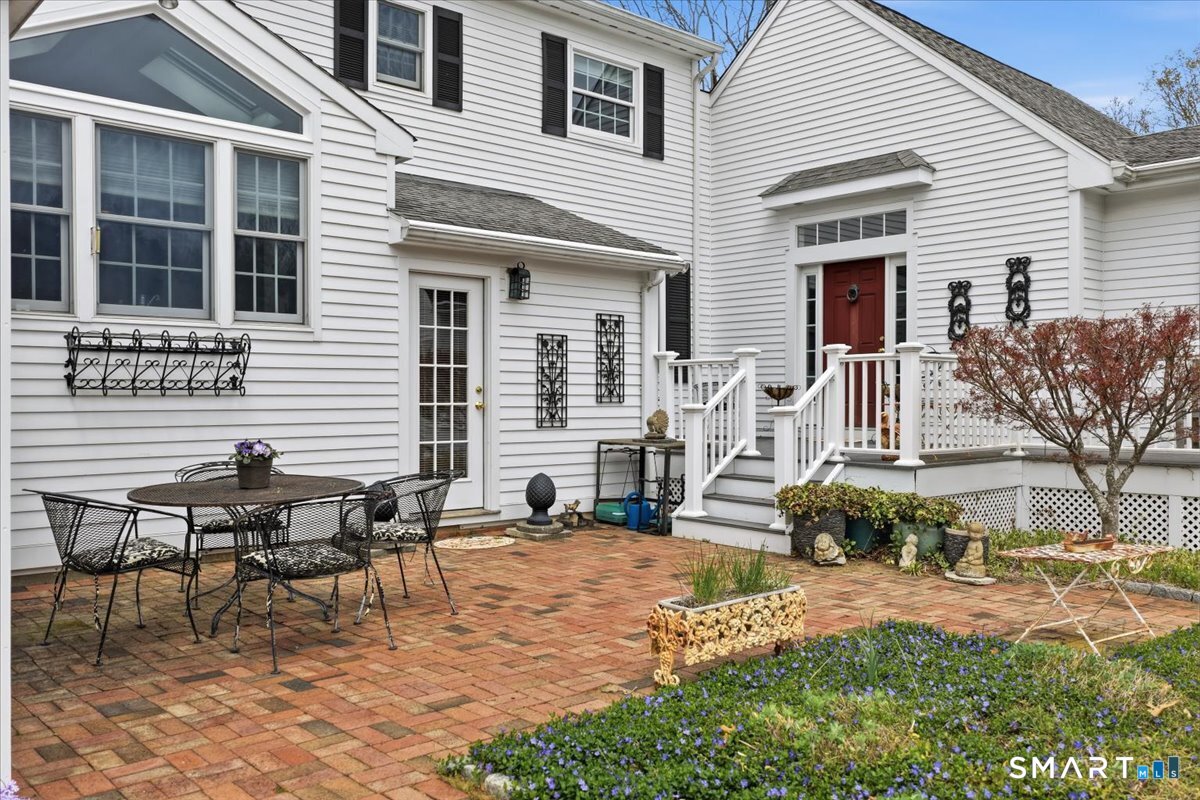 74 Bushy Hill Road Essex CT 06442
