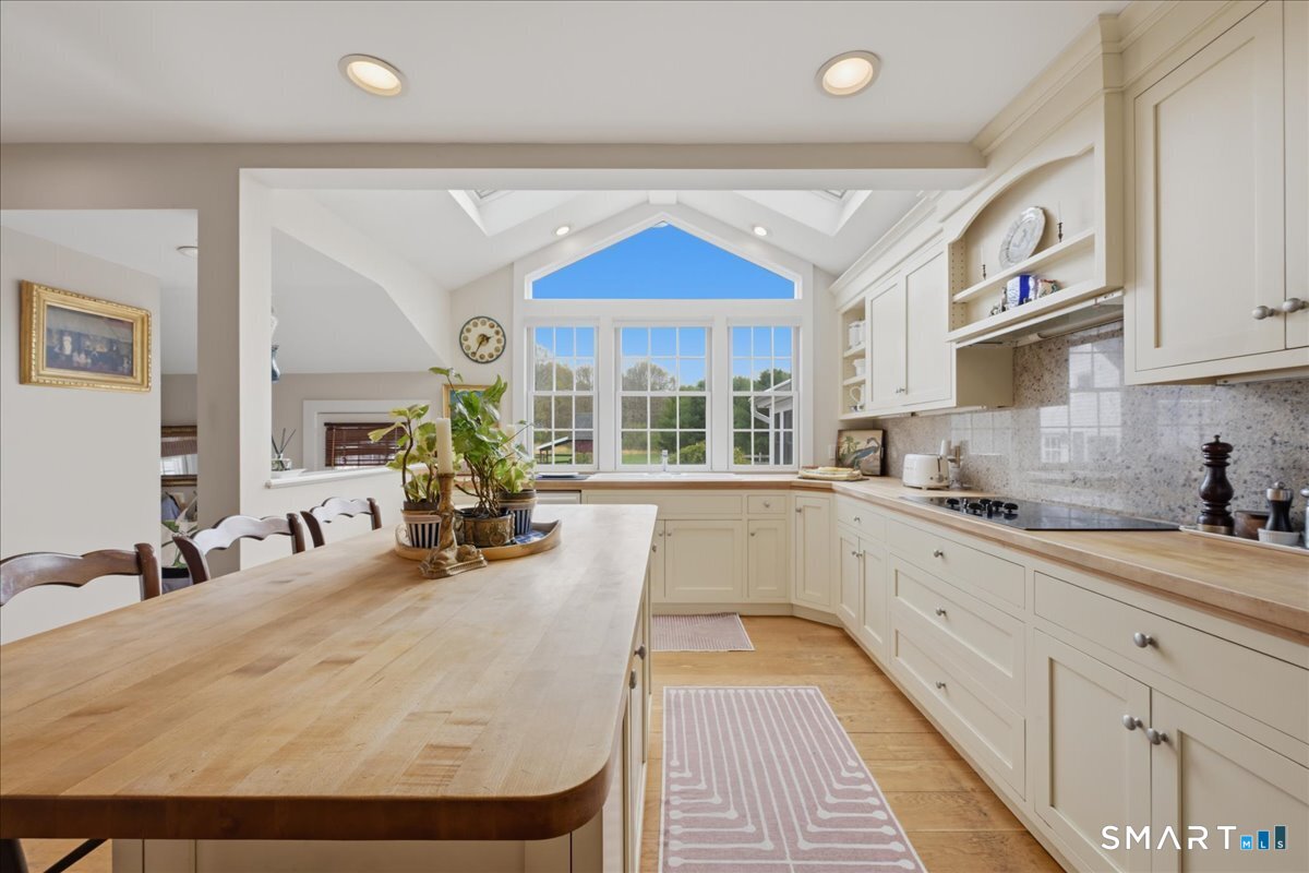 74 Bushy Hill Road Essex CT 06442