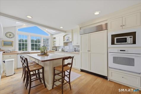 74 Bushy Hill Road Essex CT 06442