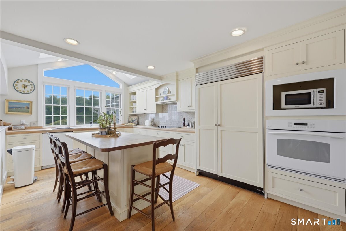74 Bushy Hill Road Essex CT 06442