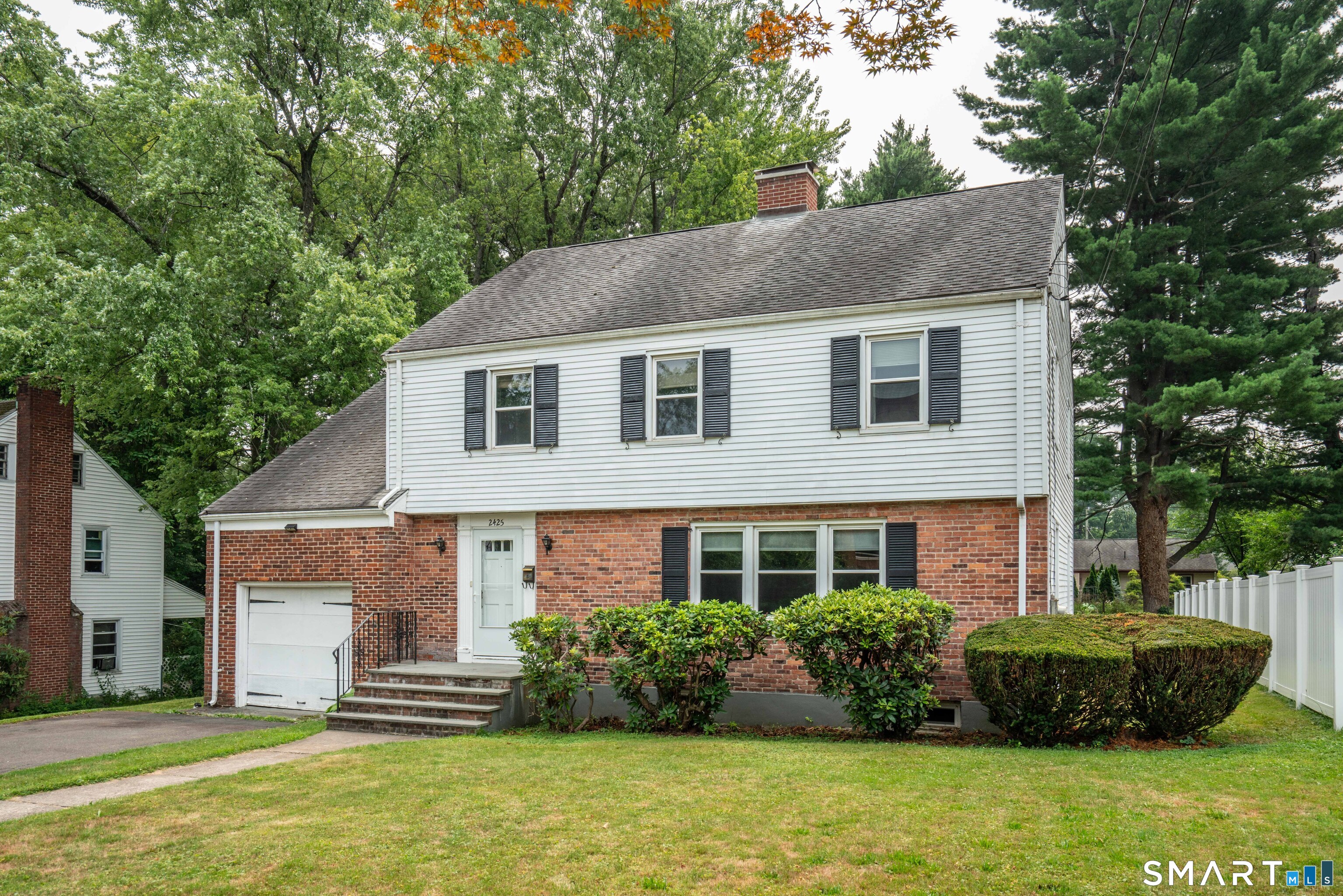2425 Albany Avenue West Hartford CT 06117