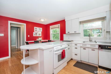 2425 Albany Avenue West Hartford CT 06117