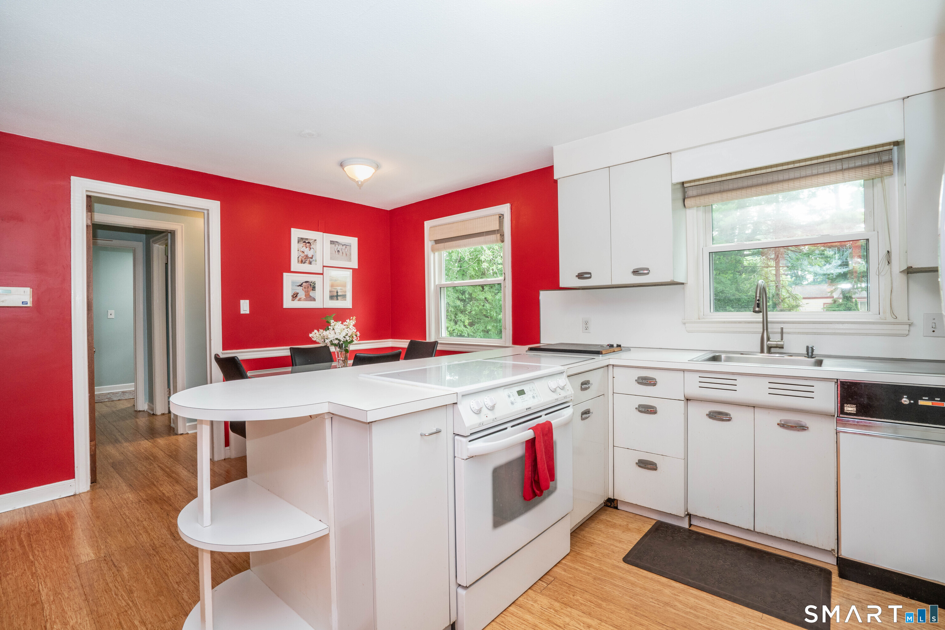 2425 Albany Avenue West Hartford CT 06117