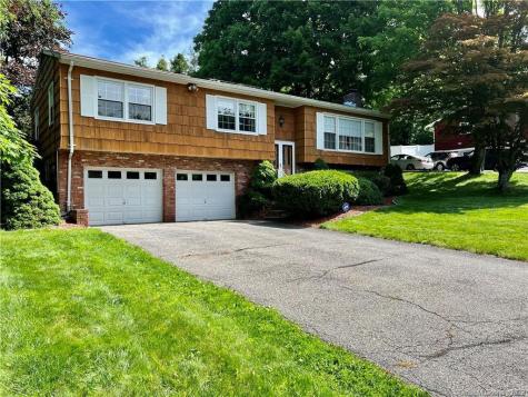 338 Union Valley Road Carmel NY 10541
