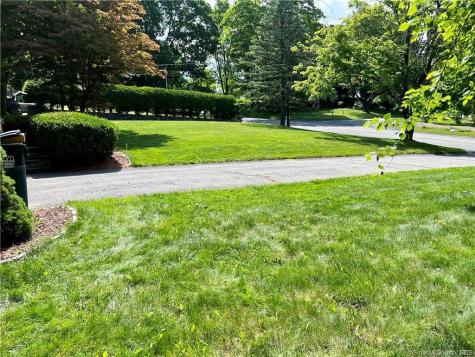 338 Union Valley Road Carmel NY 10541