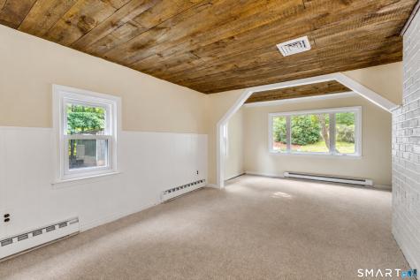 165 Colchester Avenue East Hampton CT 06424