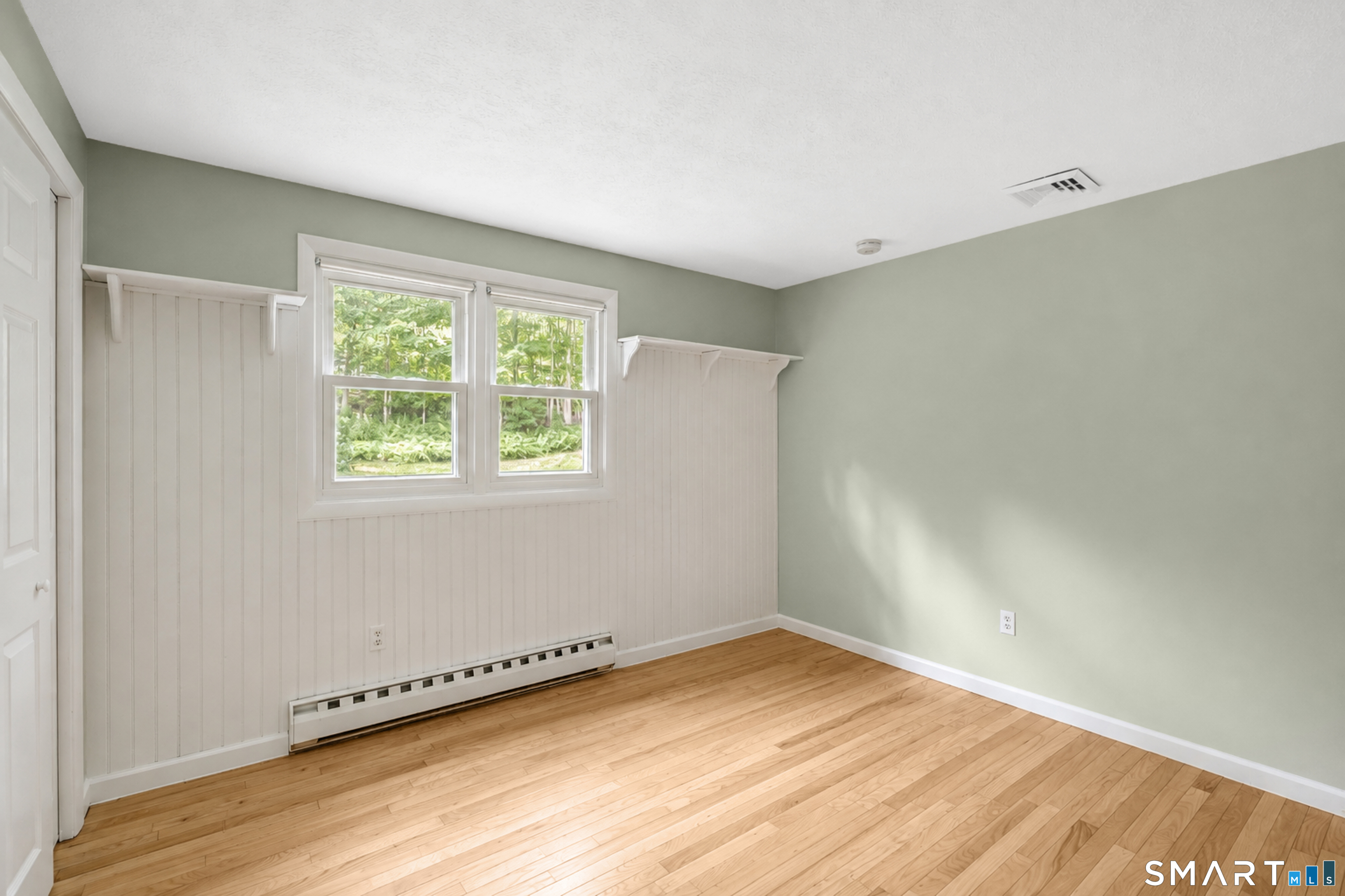 165 Colchester Avenue East Hampton CT 06424