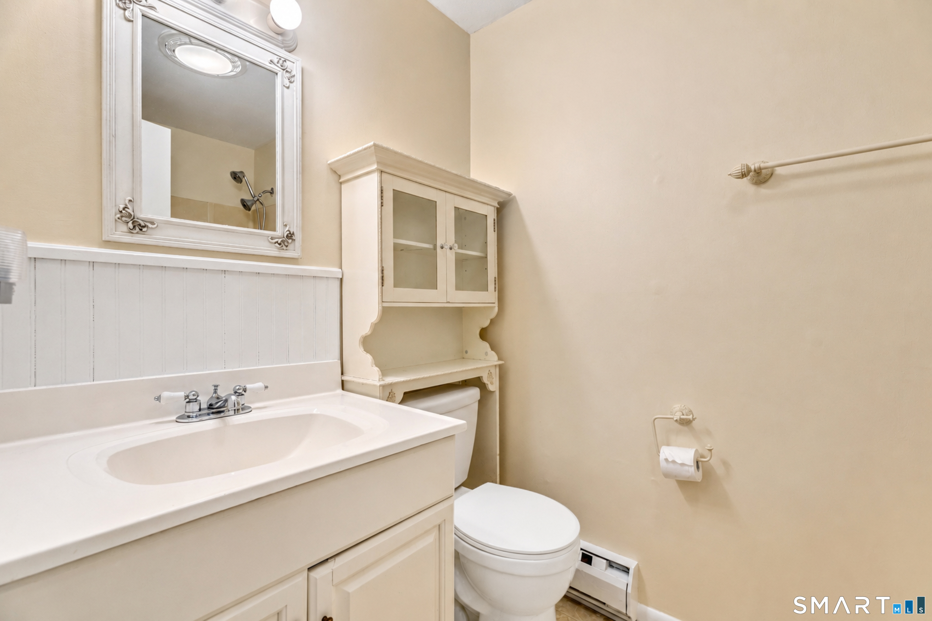 165 Colchester Avenue East Hampton CT 06424