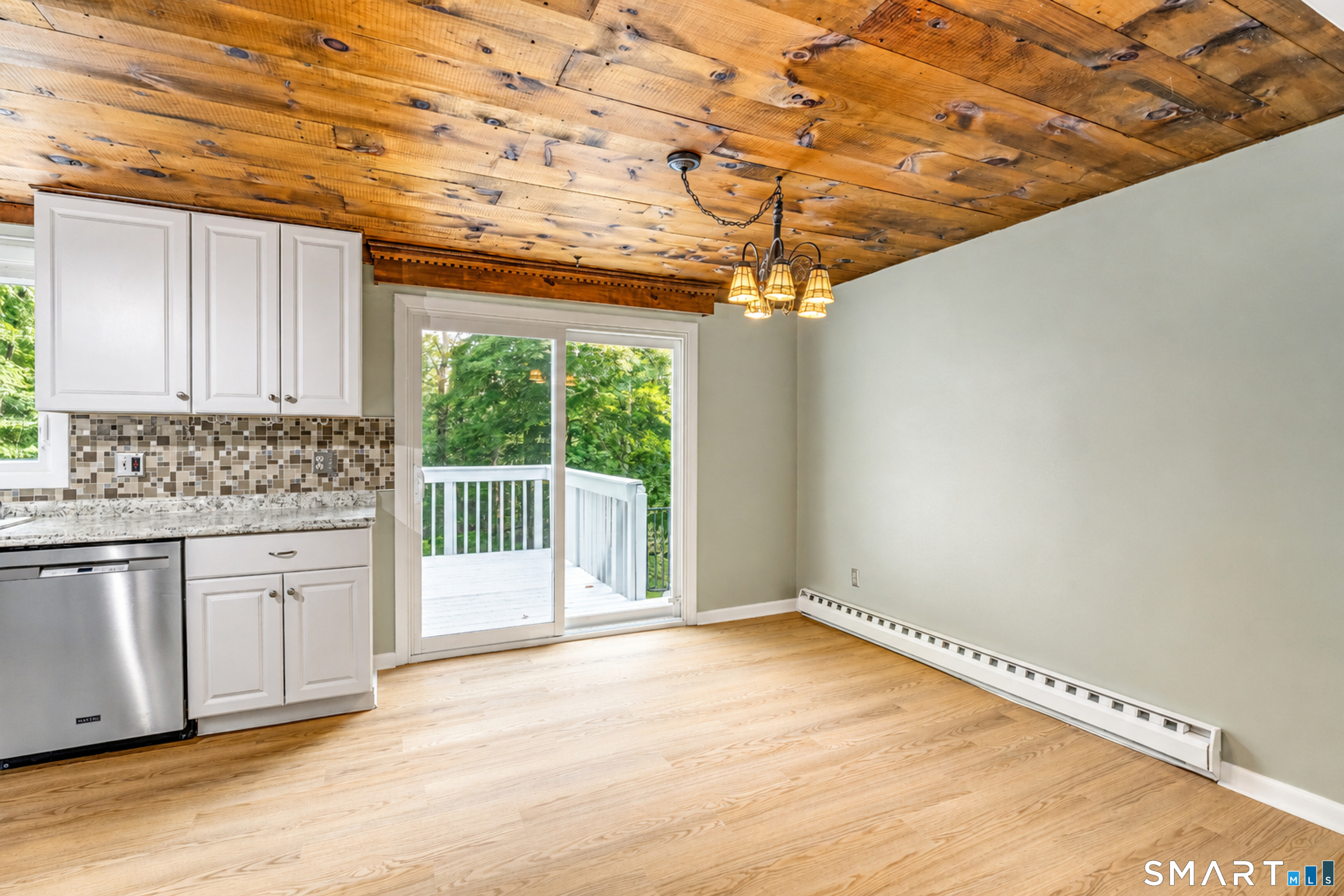 165 Colchester Avenue East Hampton CT 06424