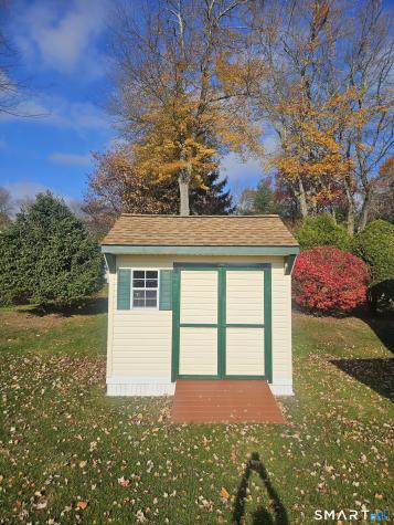 10 Lovely Street Plymouth CT 06786