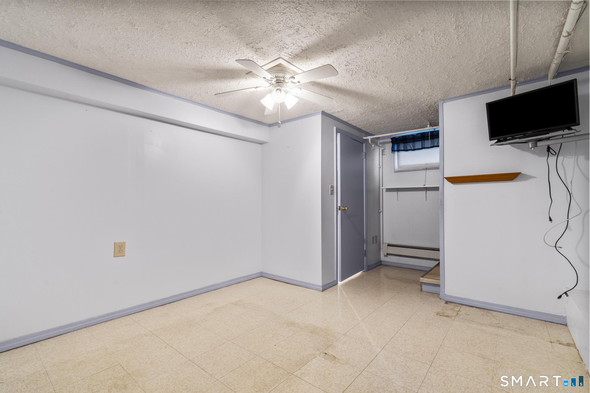 36 Surrey Lane Southington CT 06489