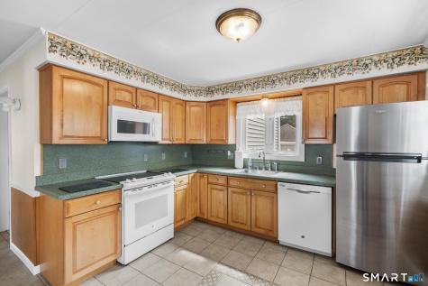 36 Surrey Lane Southington CT 06489