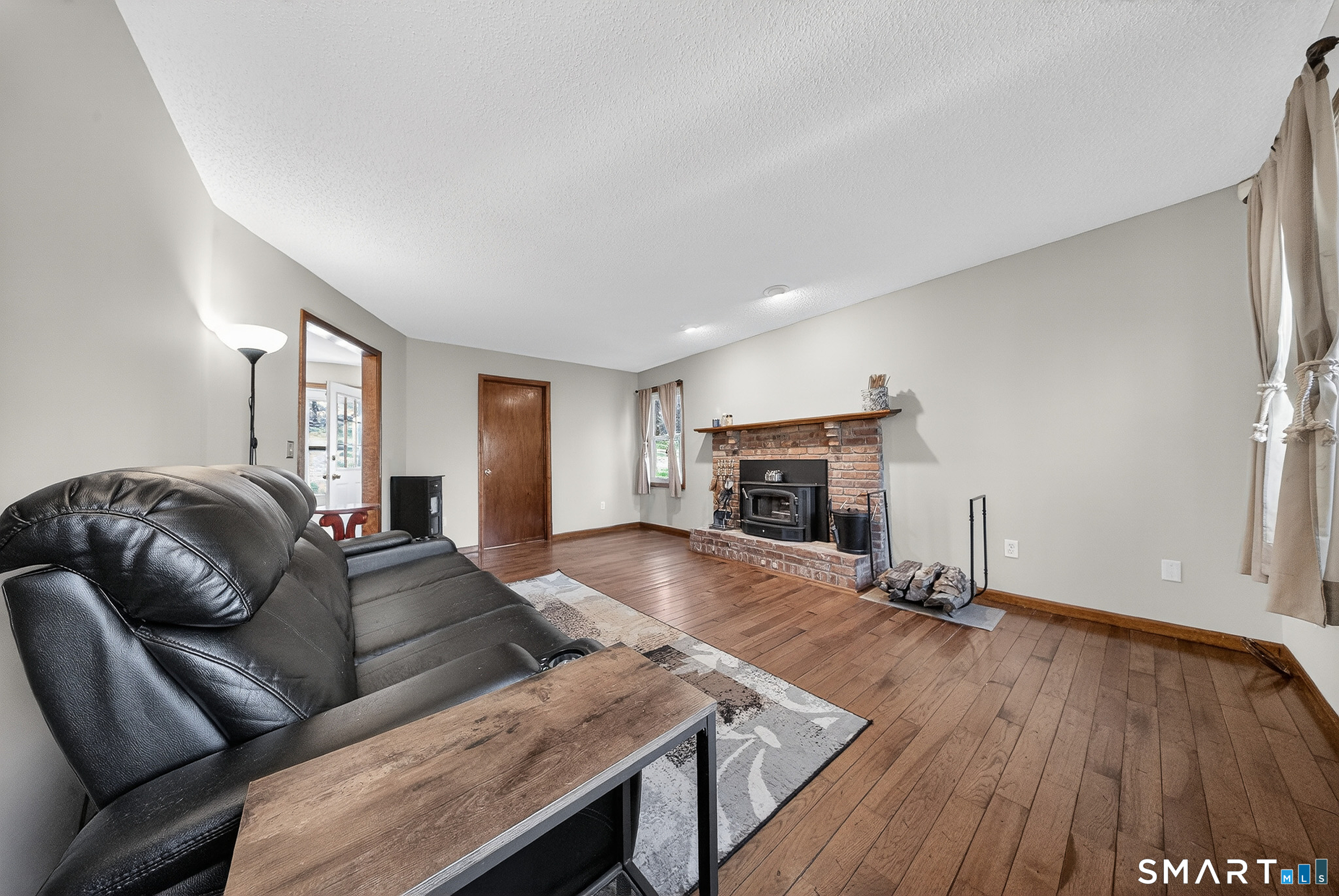 29 Dutton Road Oxford CT 06478