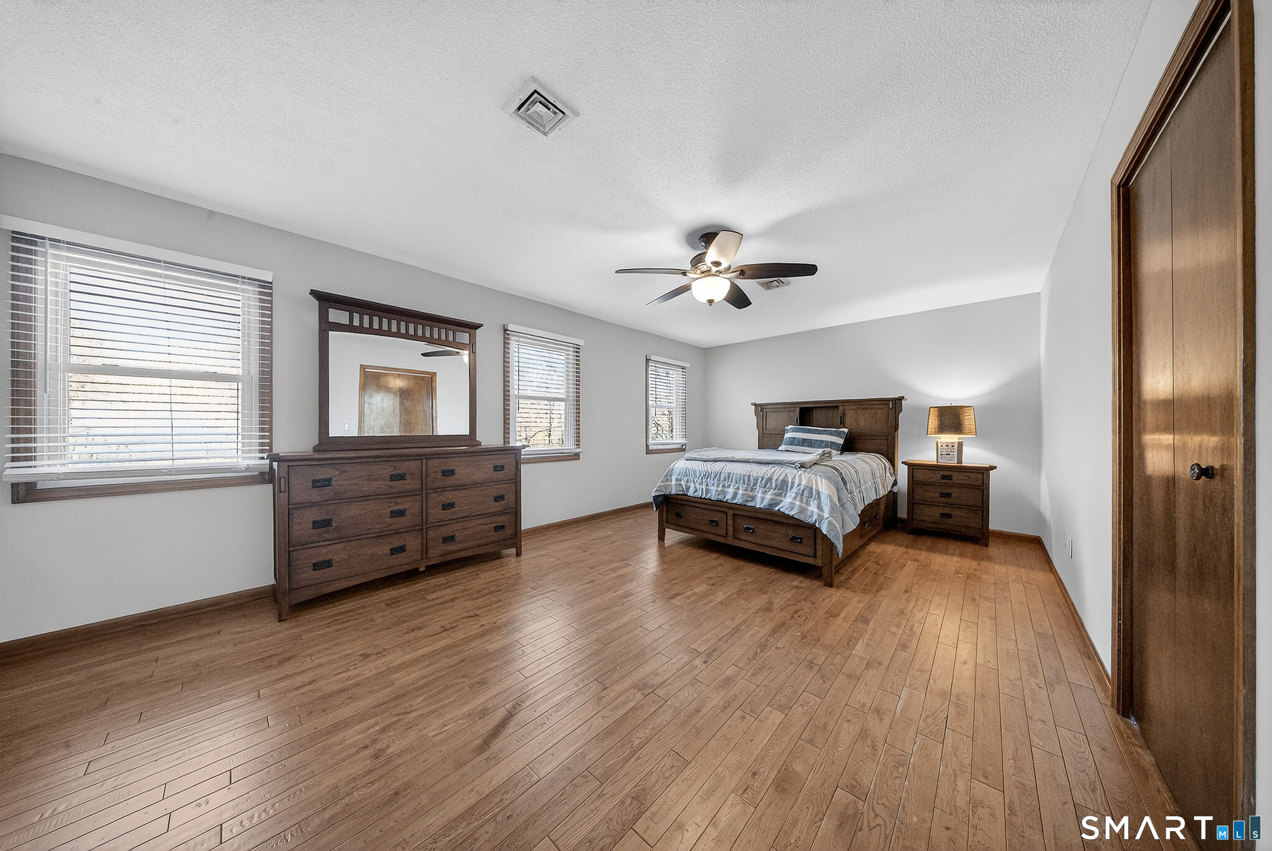 29 Dutton Road Oxford CT 06478