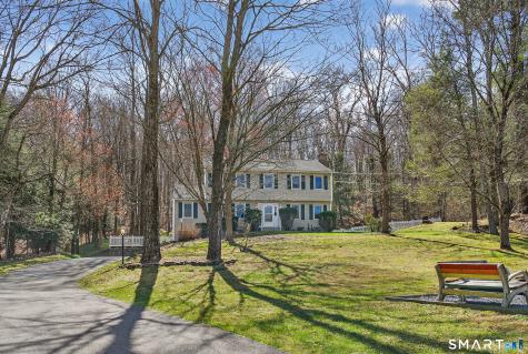 29 Dutton Road Oxford CT 06478