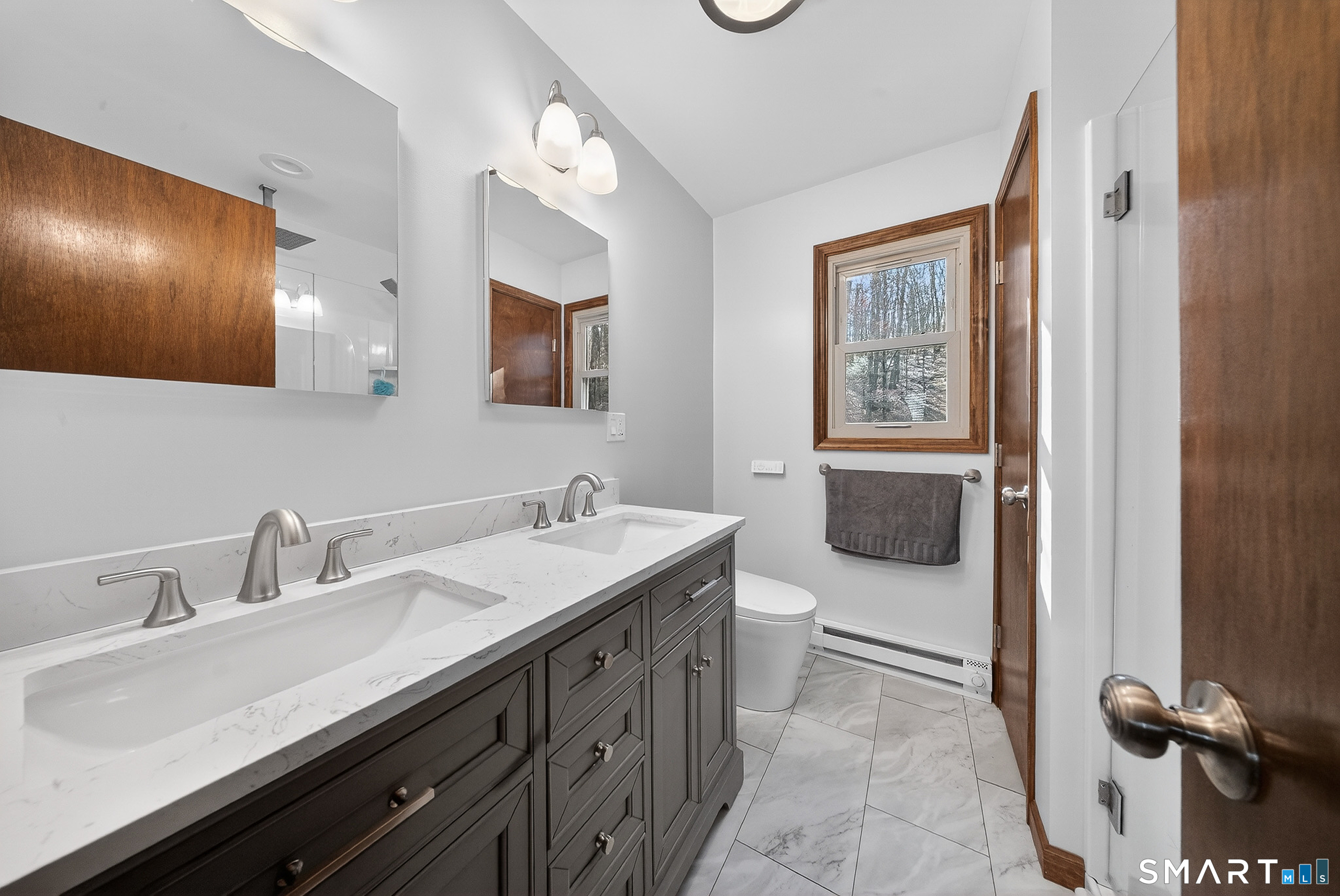 29 Dutton Road Oxford CT 06478