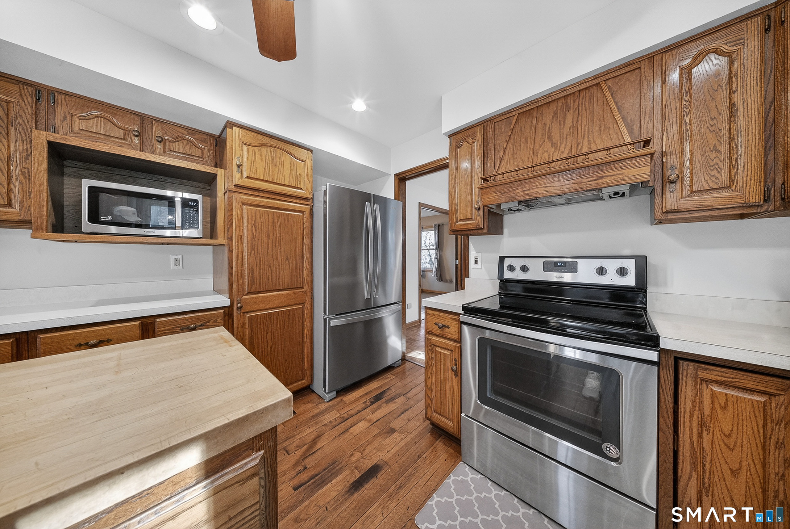29 Dutton Road Oxford CT 06478