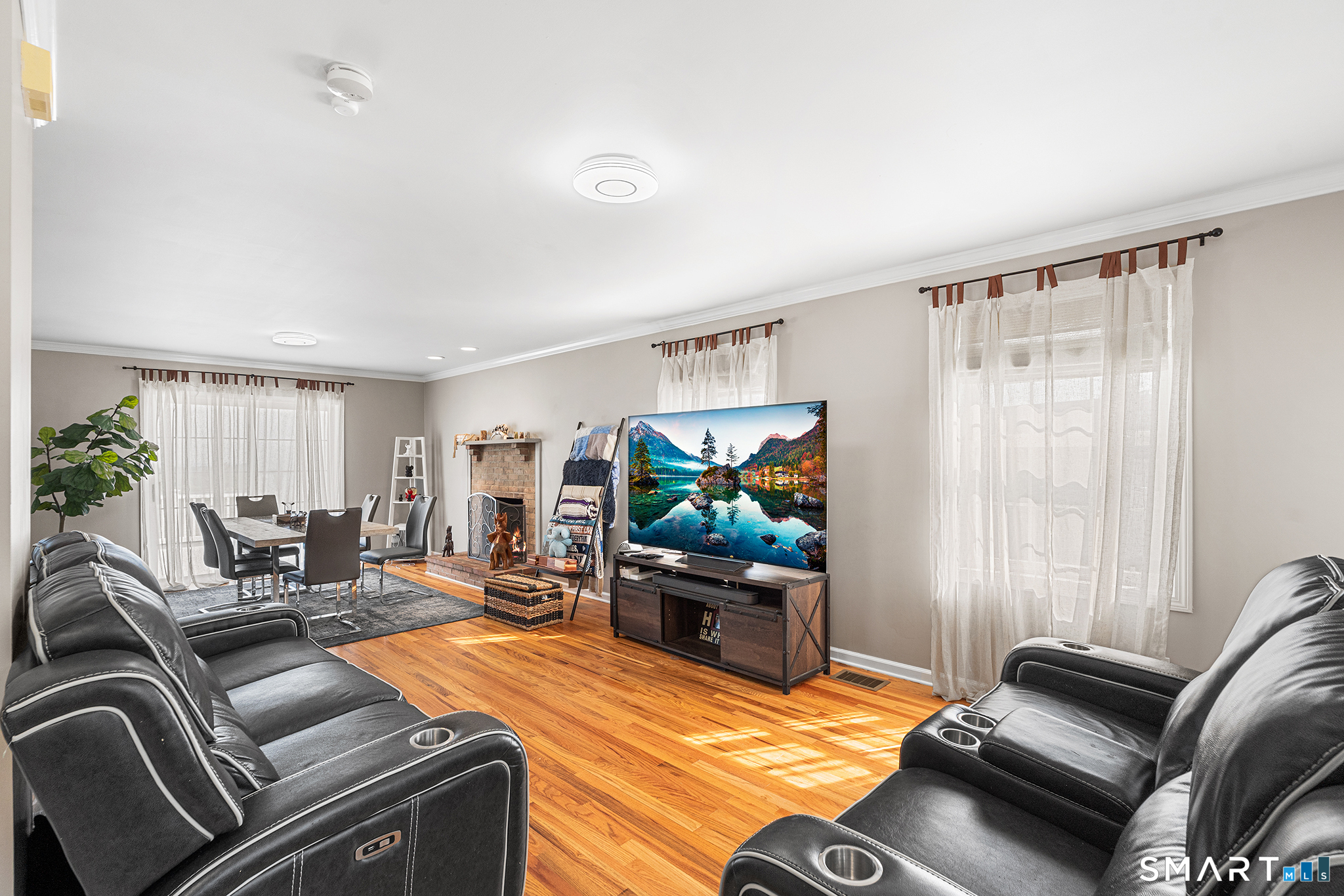60 Watch Hill Drive Middletown CT 06457