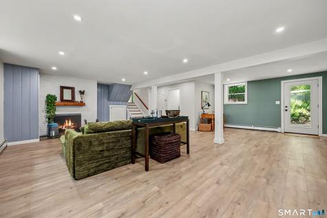 24 Wills Road Newtown CT 06470