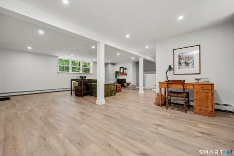 24 Wills Road Newtown CT 06470