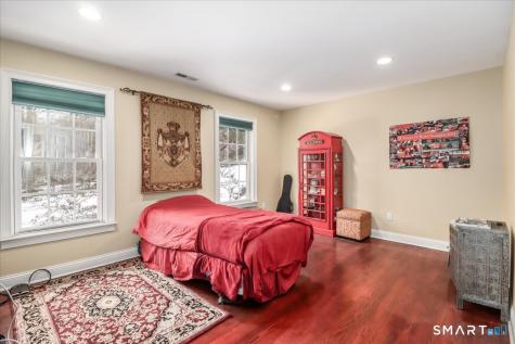 80 Maple Road Easton CT 06612