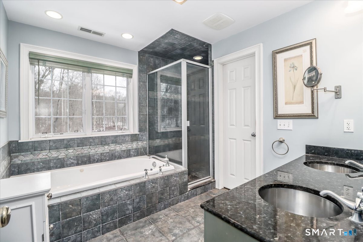 80 Maple Road Easton CT 06612