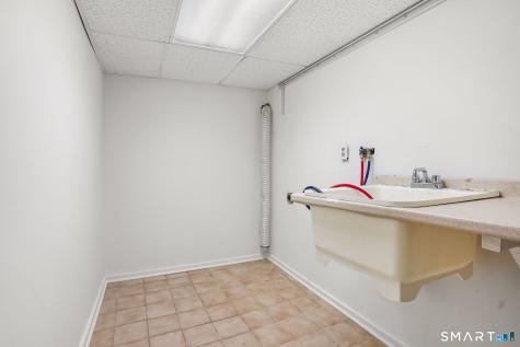 1335 Black Rock Turnpike Fairfield CT 06825