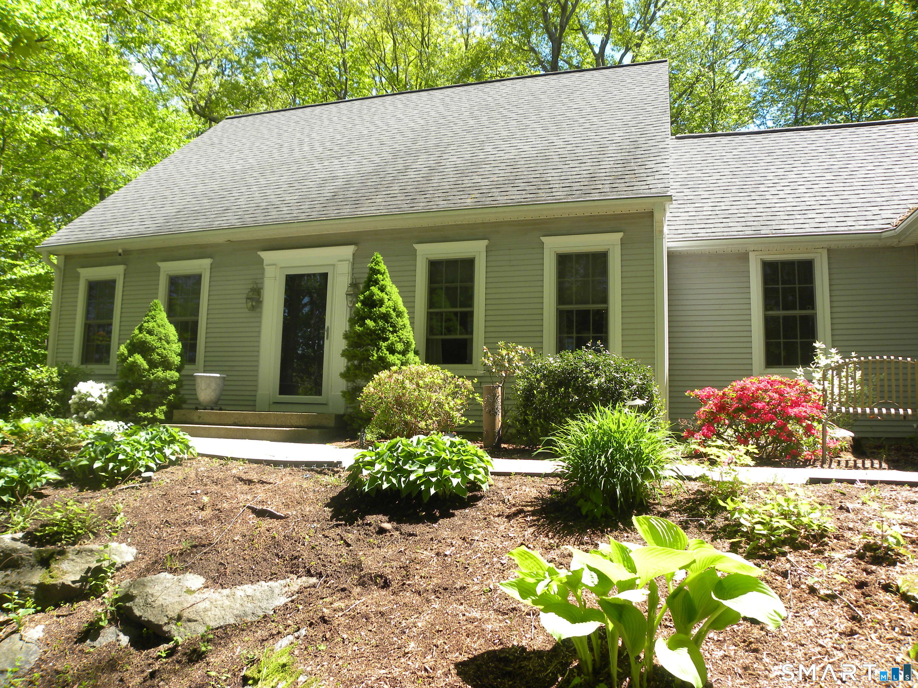 380 Dennison Ridge Manchester CT 06040