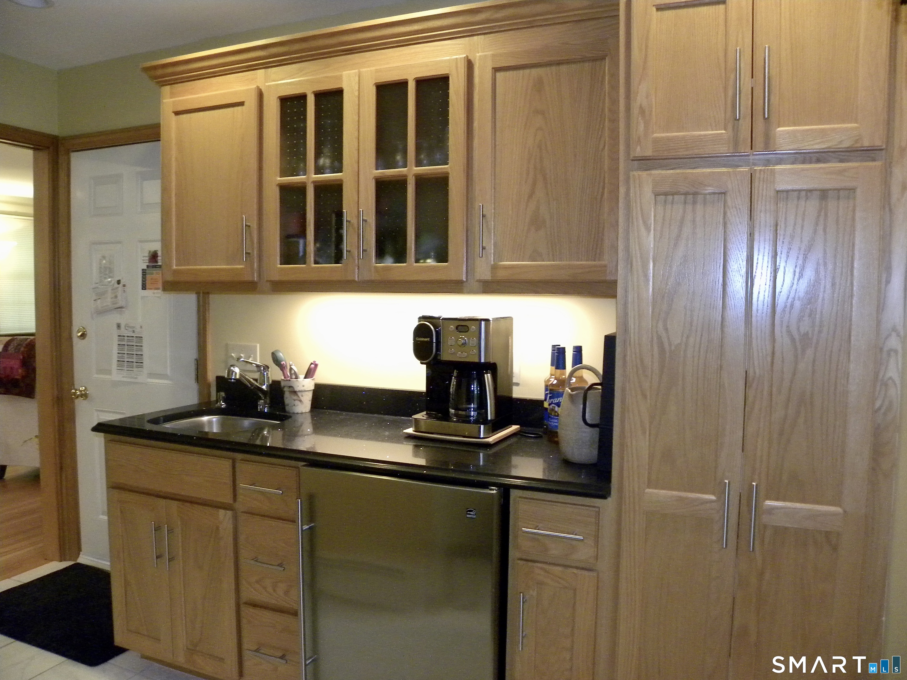 380 Dennison Ridge Manchester CT 06040