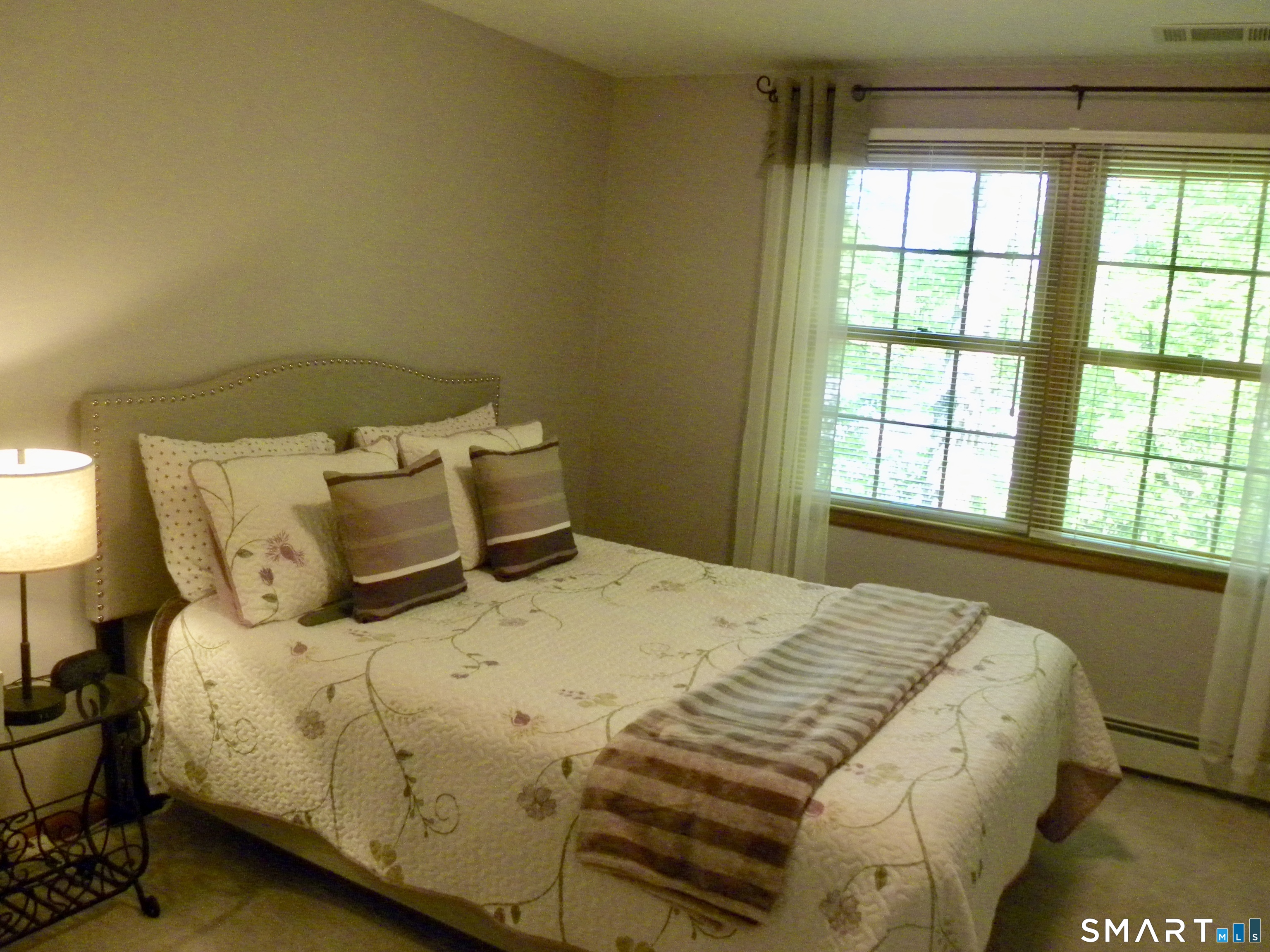 380 Dennison Ridge Manchester CT 06040