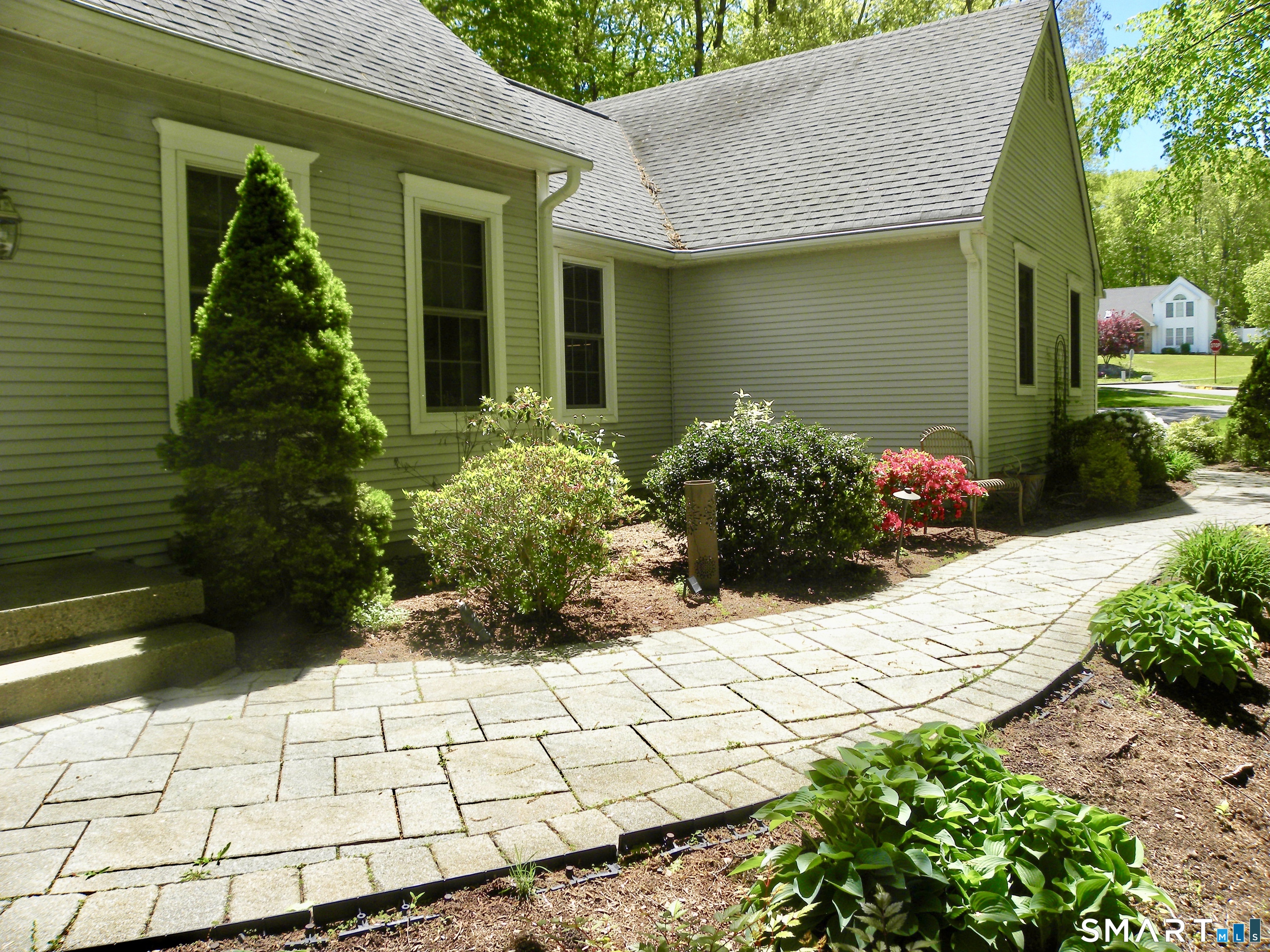 380 Dennison Ridge Manchester CT 06040