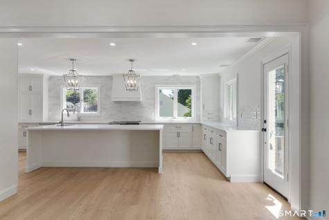 61 Flagg Road West Hartford CT 06117