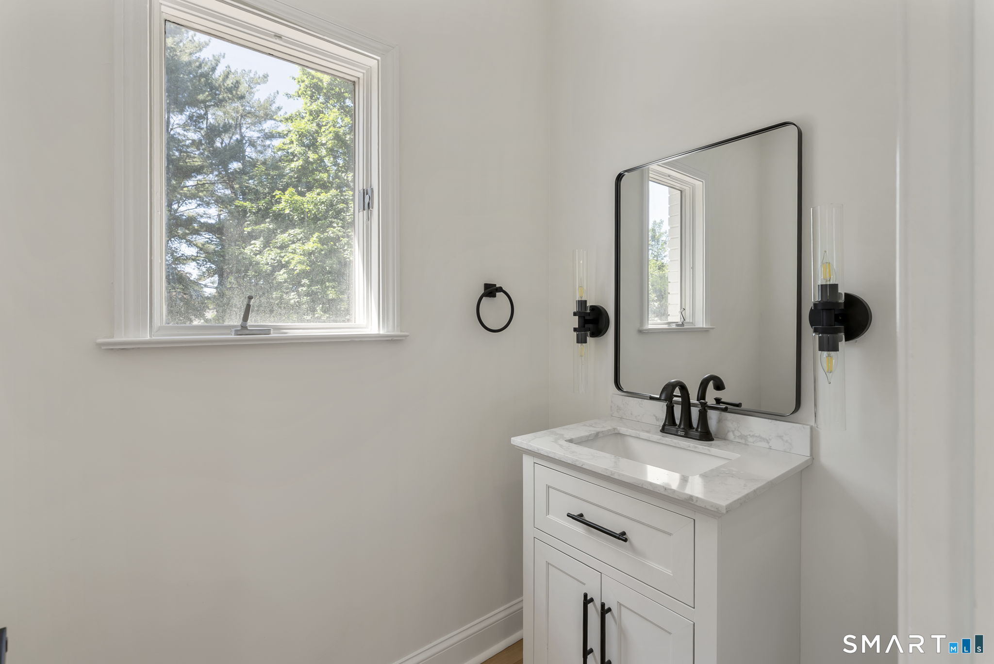 61 Flagg Road West Hartford CT 06117