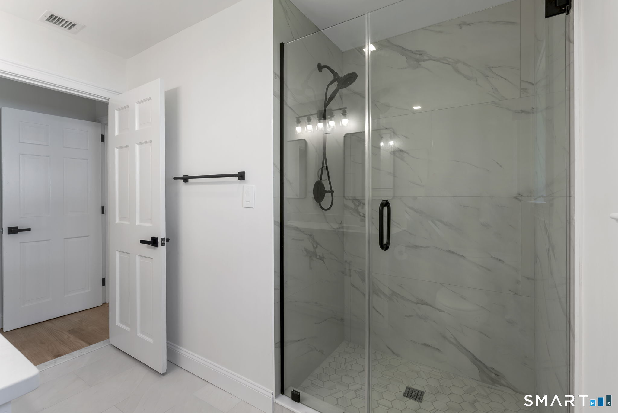 61 Flagg Road West Hartford CT 06117