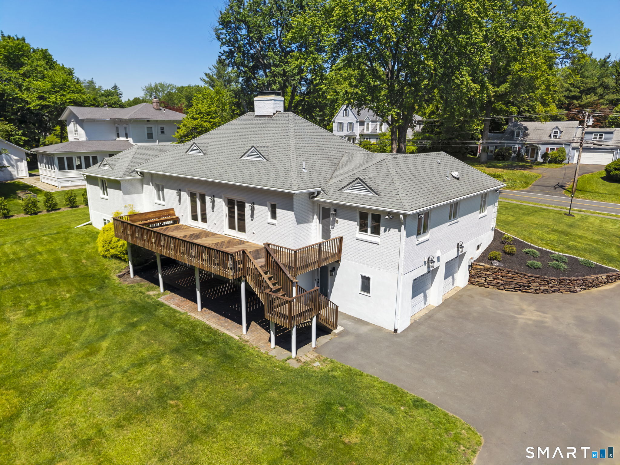 61 Flagg Road West Hartford CT 06117