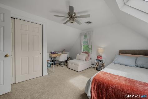 66 Clipper Court Groton CT 06355