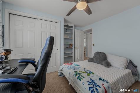 66 Clipper Court Groton CT 06355